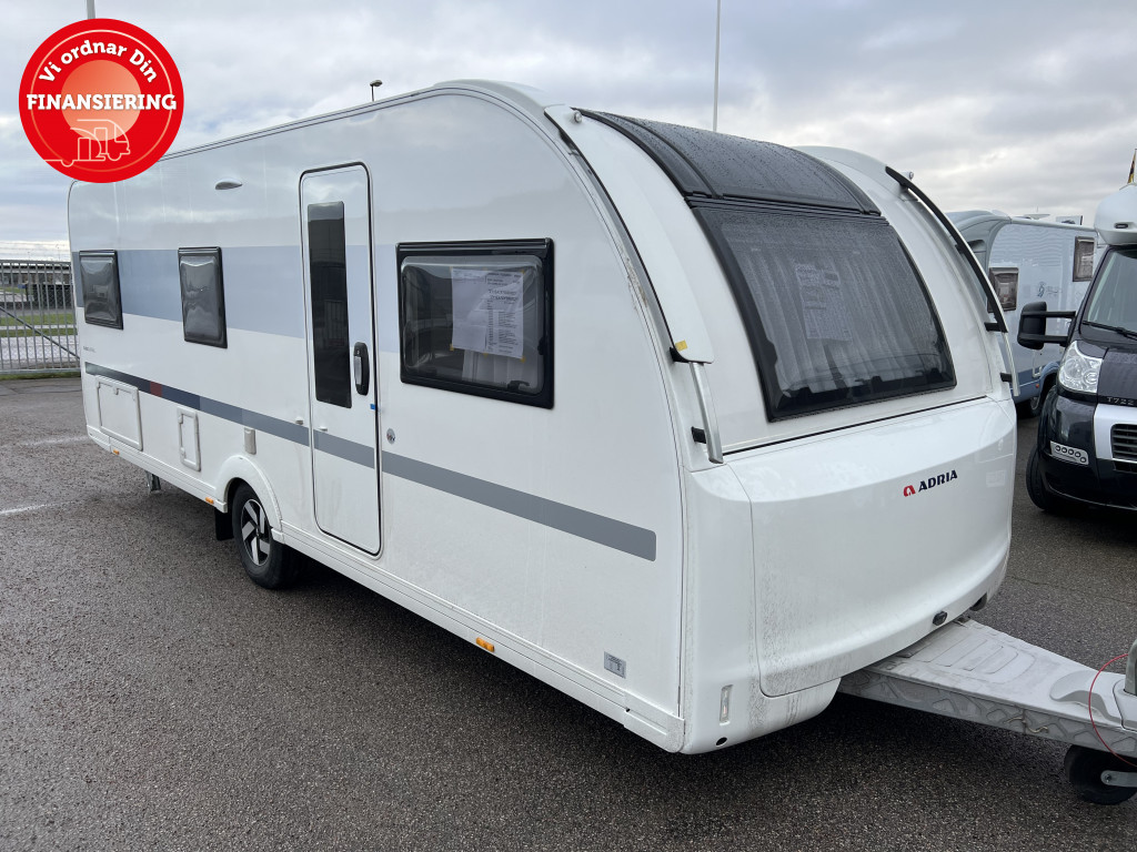 Produktbild 1 - Adria Adora 613 UL *RÄNTA 2,95 %* 2023
