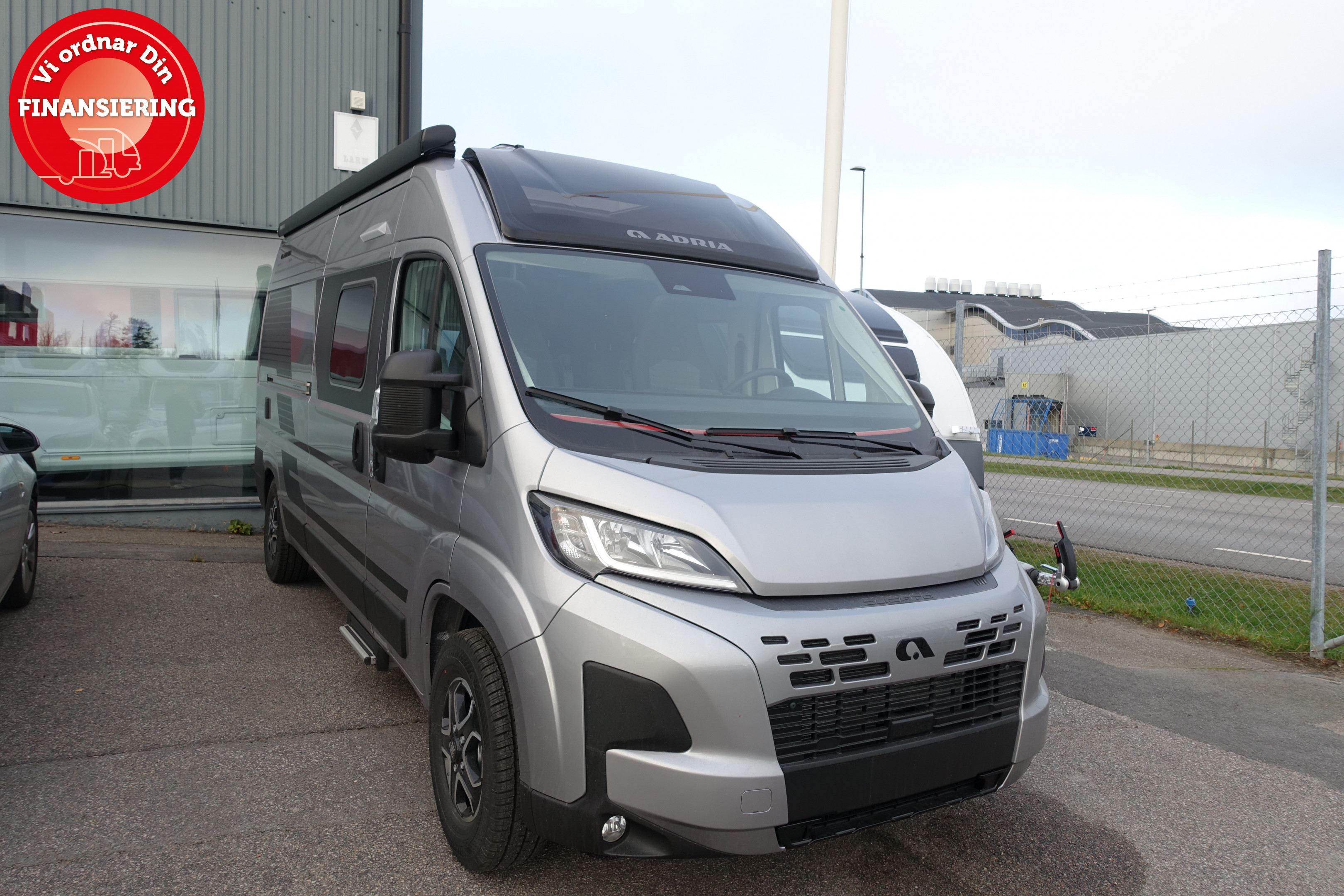 Produktbild 1 - Adria TWIN SUPREME 600 SPB  2025