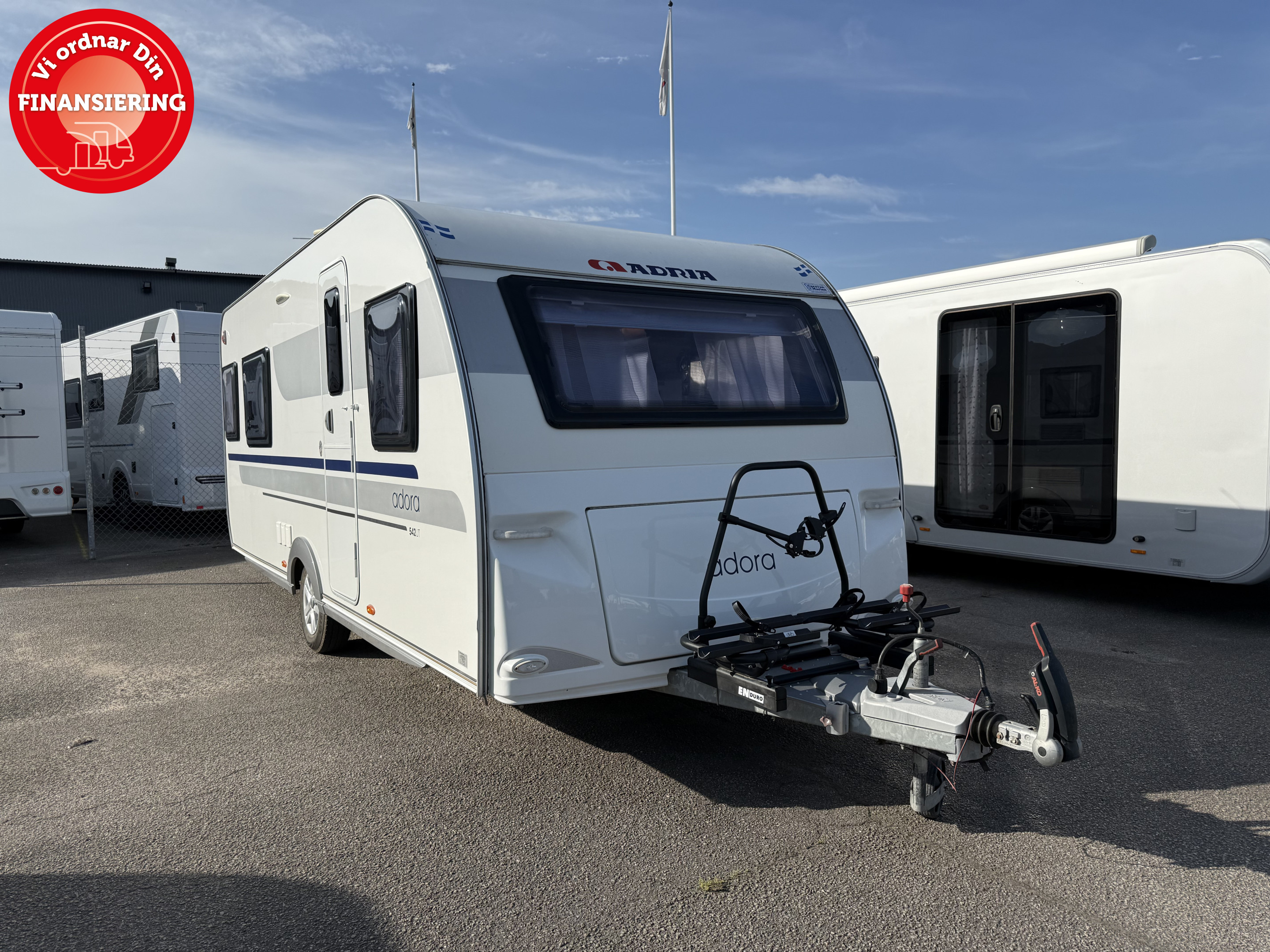 Produktbild 1 - Adria ADORA 542 UT "Förtält & Utrustad" 2013