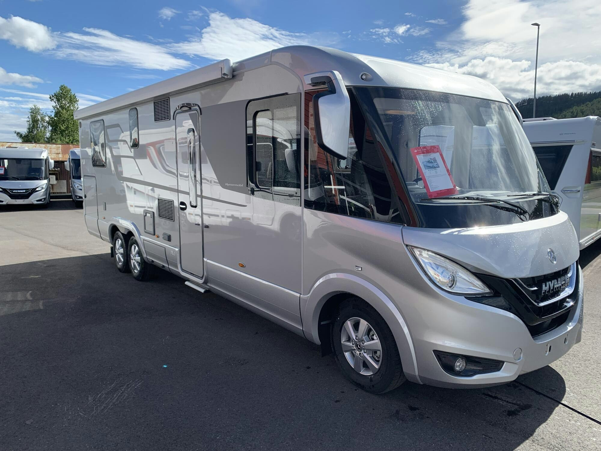 [general.product.image.short] 1 - Hymer BML-I 890 2,0/170 hk MB 417 2023