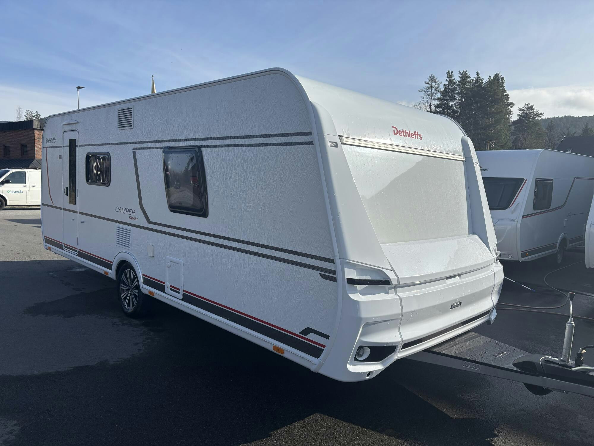 [general.product.image.short] 1 - Dethleffs Camper 560 FMK 2026