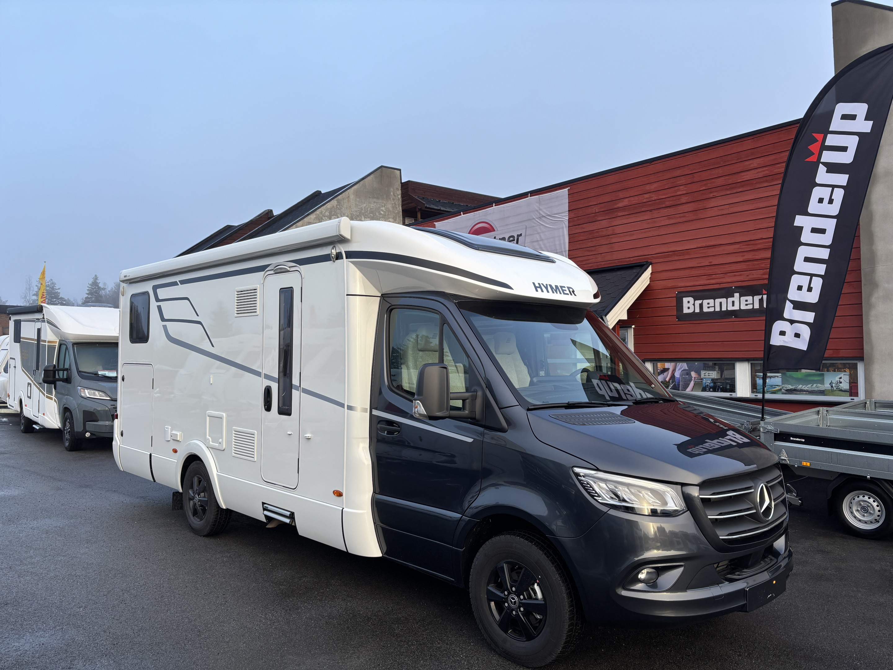 [general.product.image.short] 1 - Hymer Tramp S 680 2026