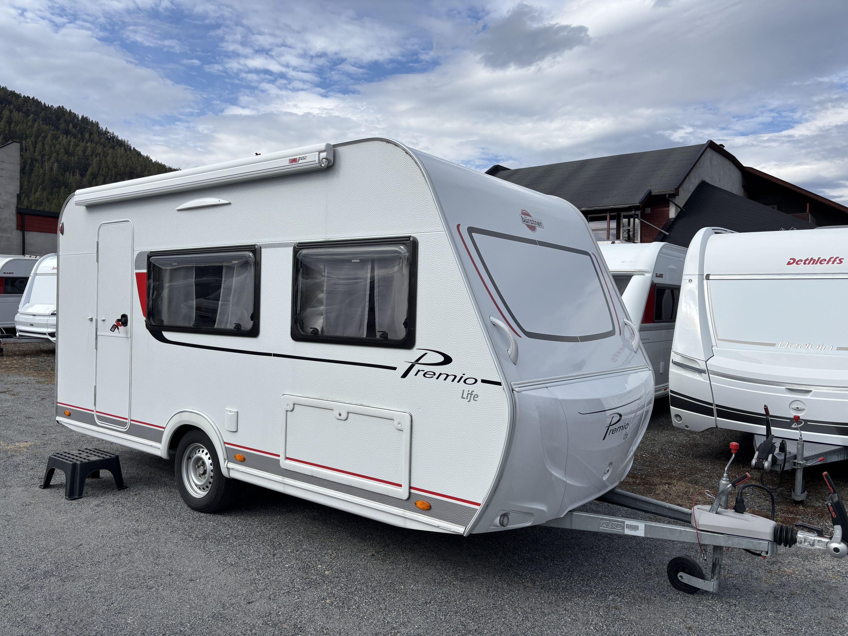 [general.product.image.short] 1 - Bürstner Premio Life 425 2021