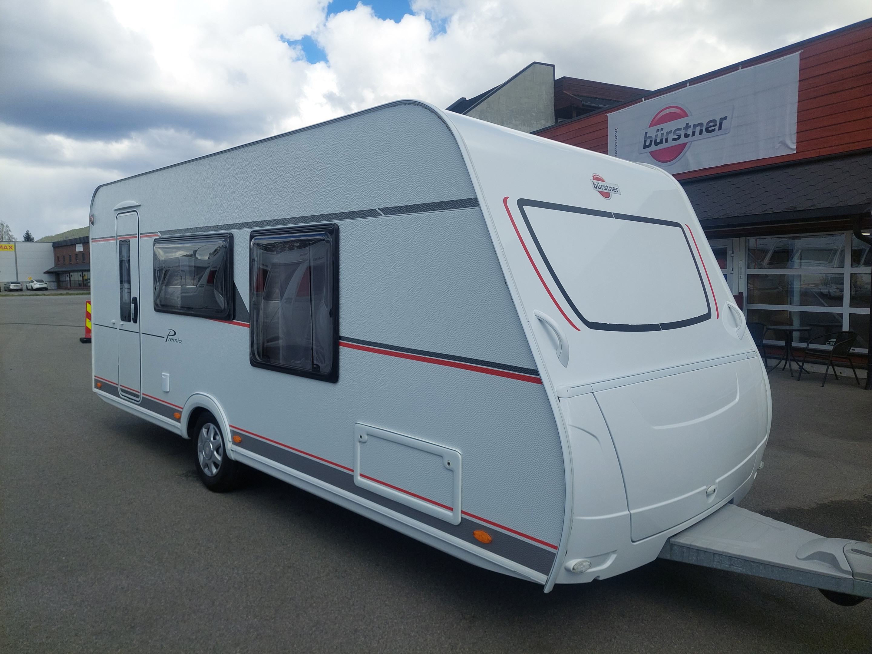 [general.product.image.short] 1 - Bürstner Premio 470 TS Queenbed 2022