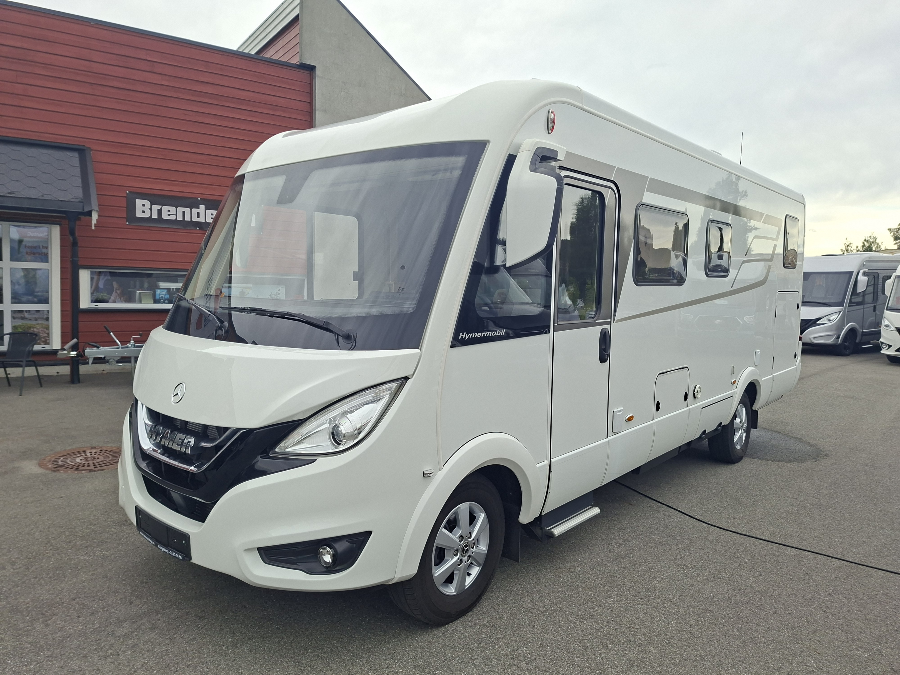 [general.product.image.short] 1 - Hymer B680MC 2019