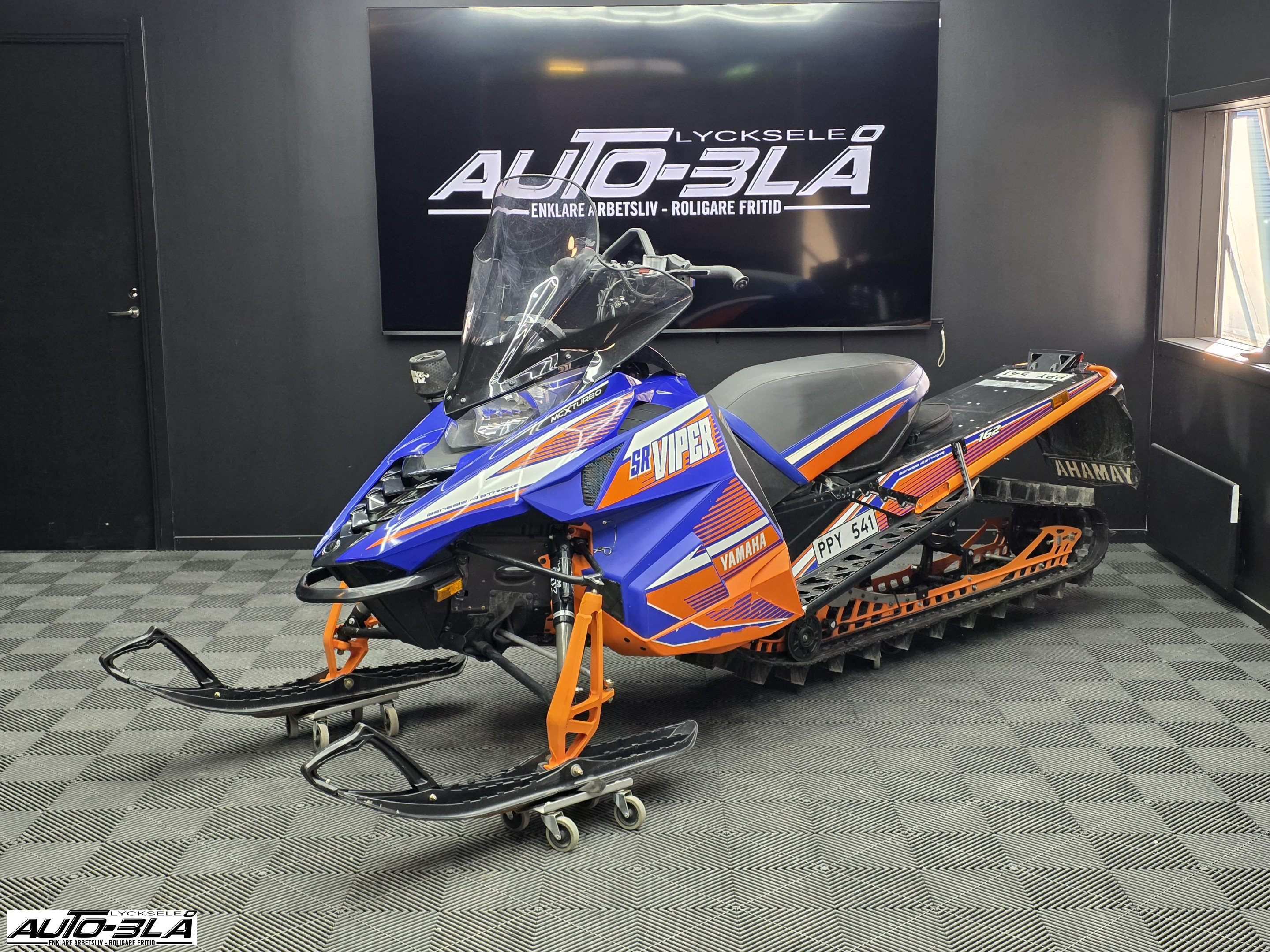 Produktbild 1 - Yamaha VIPER MTX 162 LE 270hk 2015