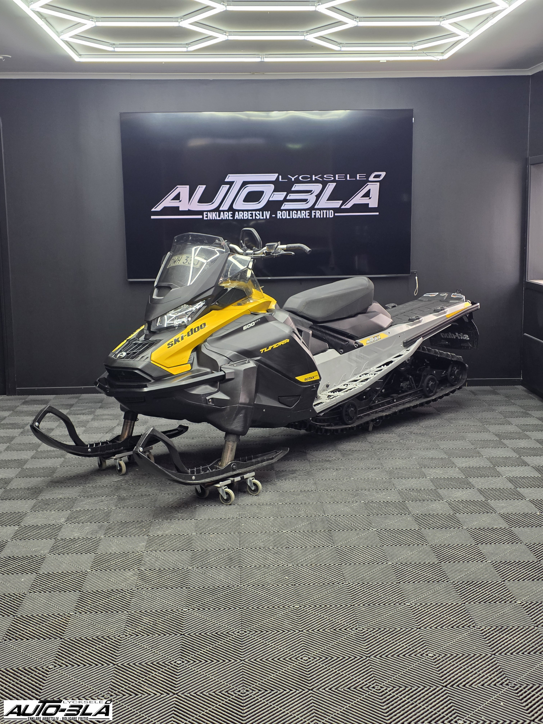 Produktbild 1 - Ski-doo TUNDRA LT 600 EFI 2021