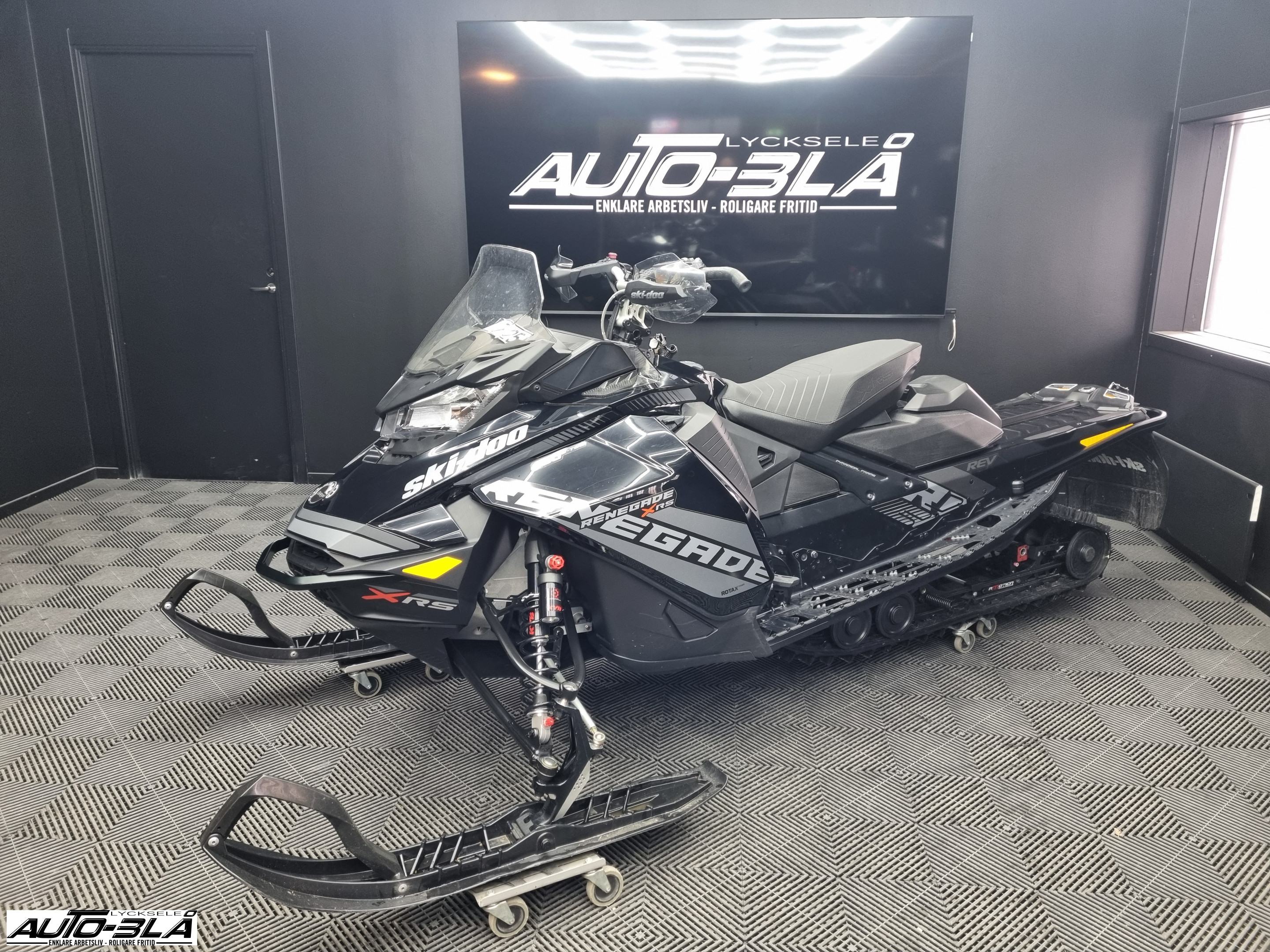 Produktbild 1 - Ski-doo RENEGADE X-RS 850 2018