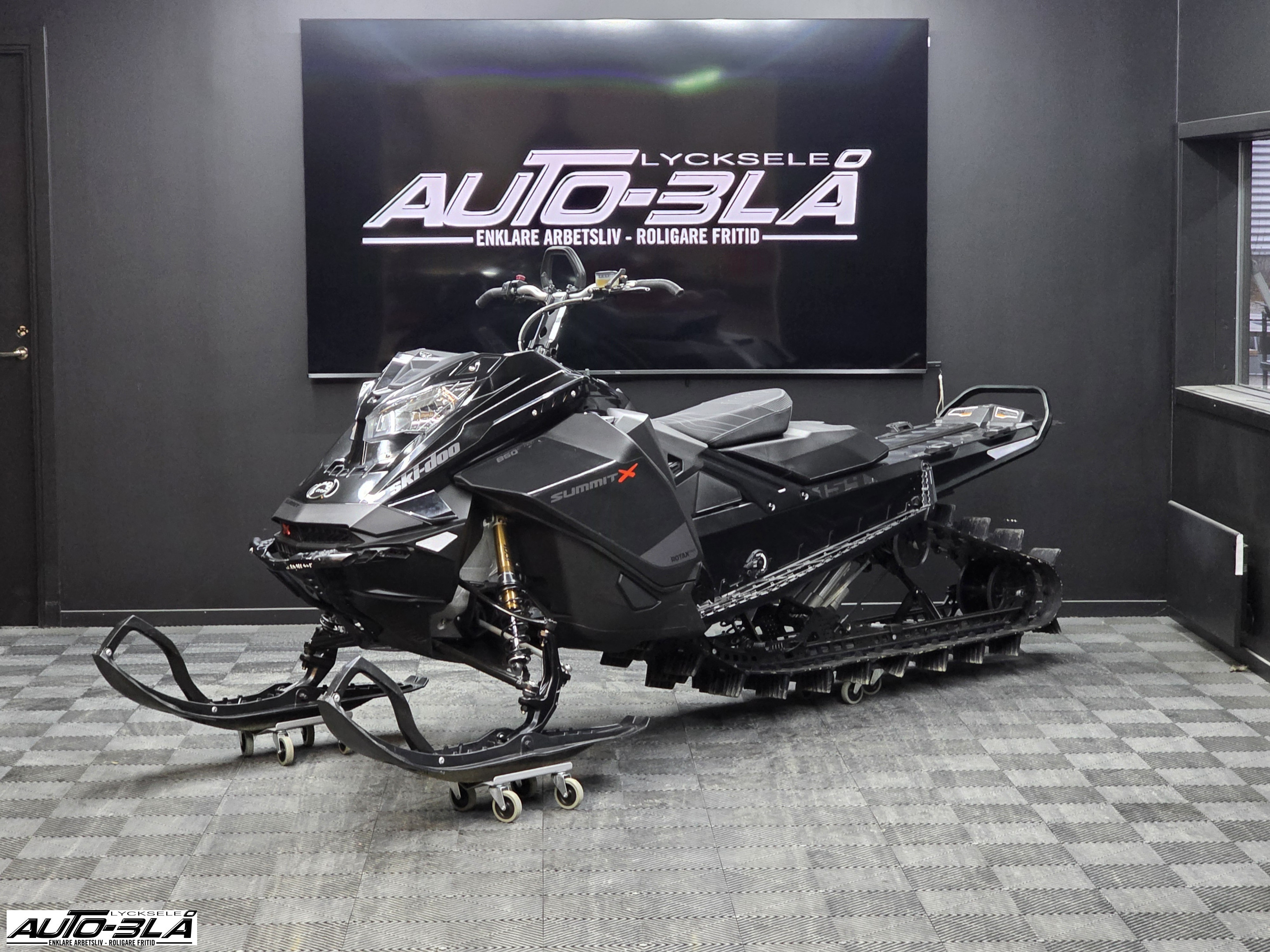 Produktbild 1 - Ski-doo SUMMIT Expert 850 E-TEC 154" 2021