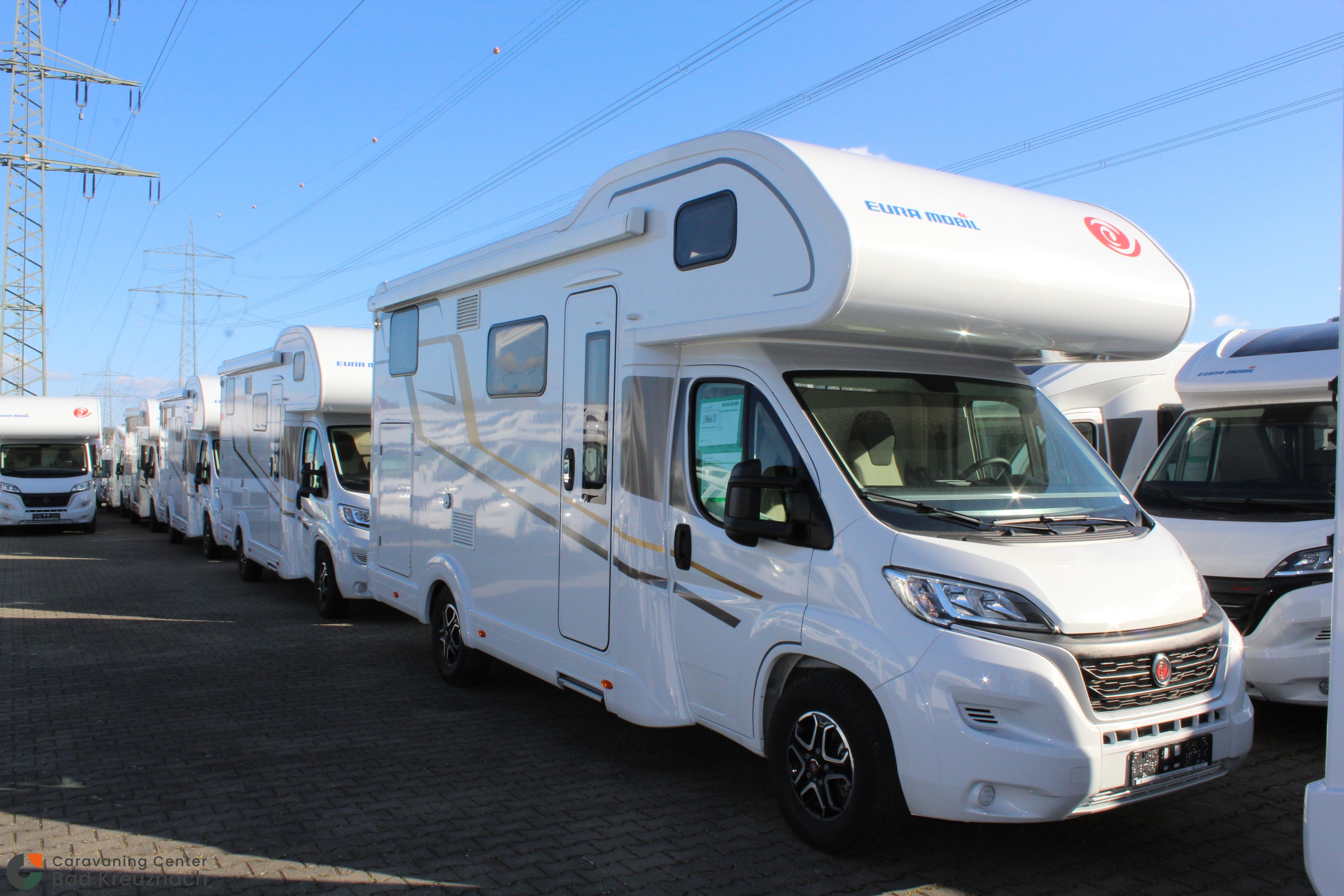 [general.product.image.short] 1 - Eura Mobil Activa One 690 HB Maxifahrwerk 2024