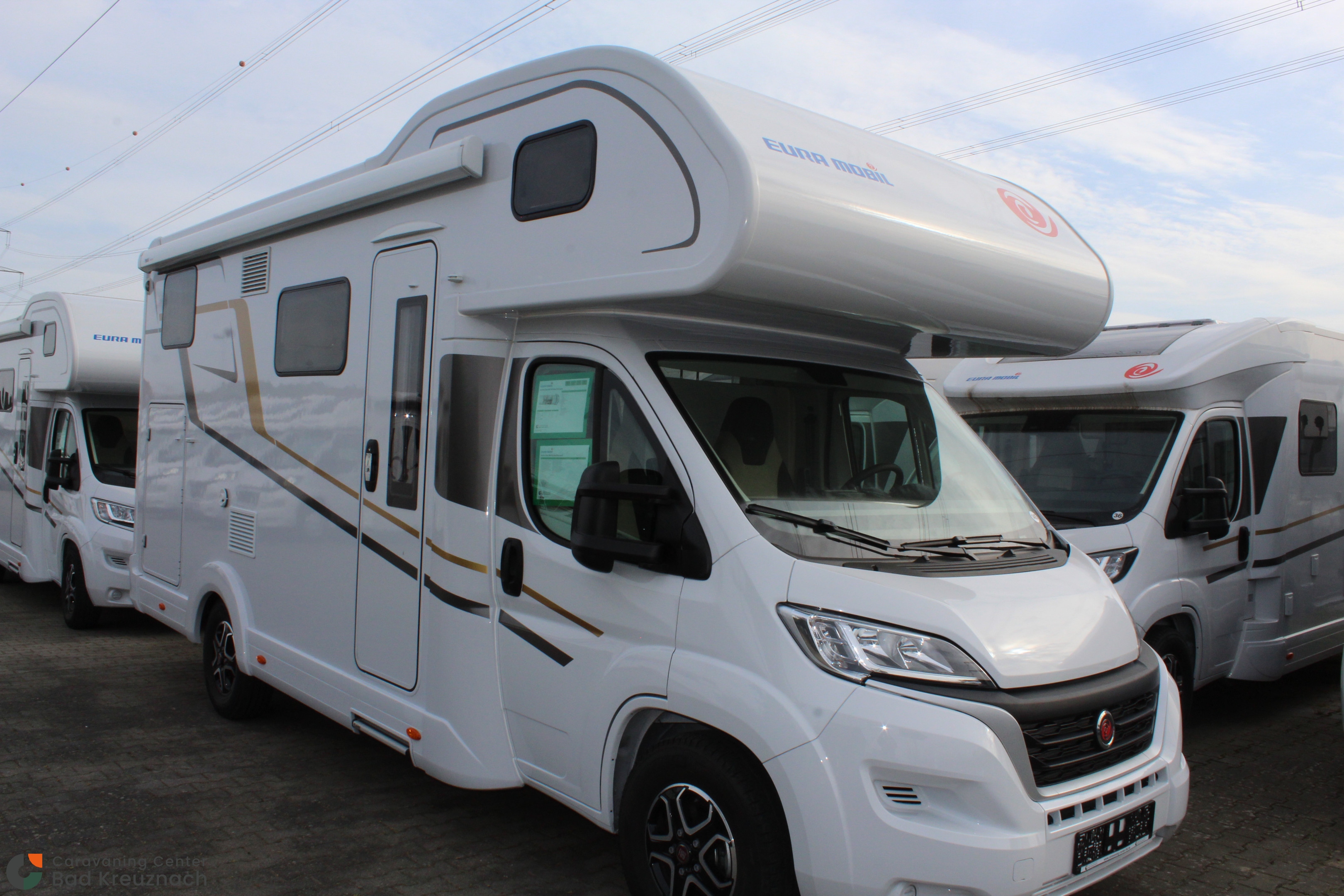 [general.product.image.short] 1 - Eura Mobil Activa One 690 HB Maxifahrwerk 2024