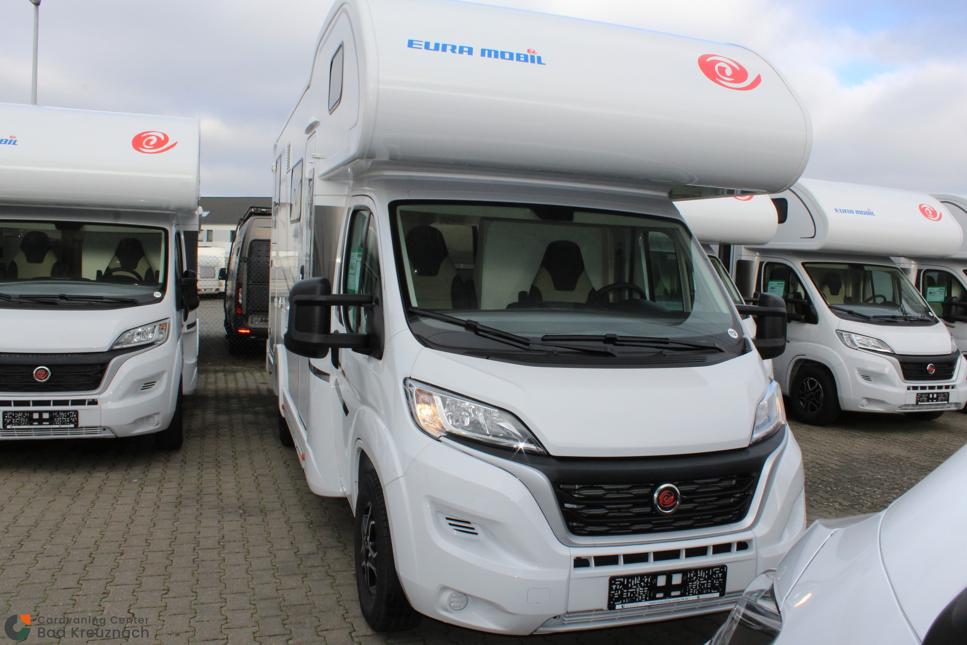 [general.product.image.short] 1 - Eura Mobil Activa One 690 HB Maxifahrwerk 2024