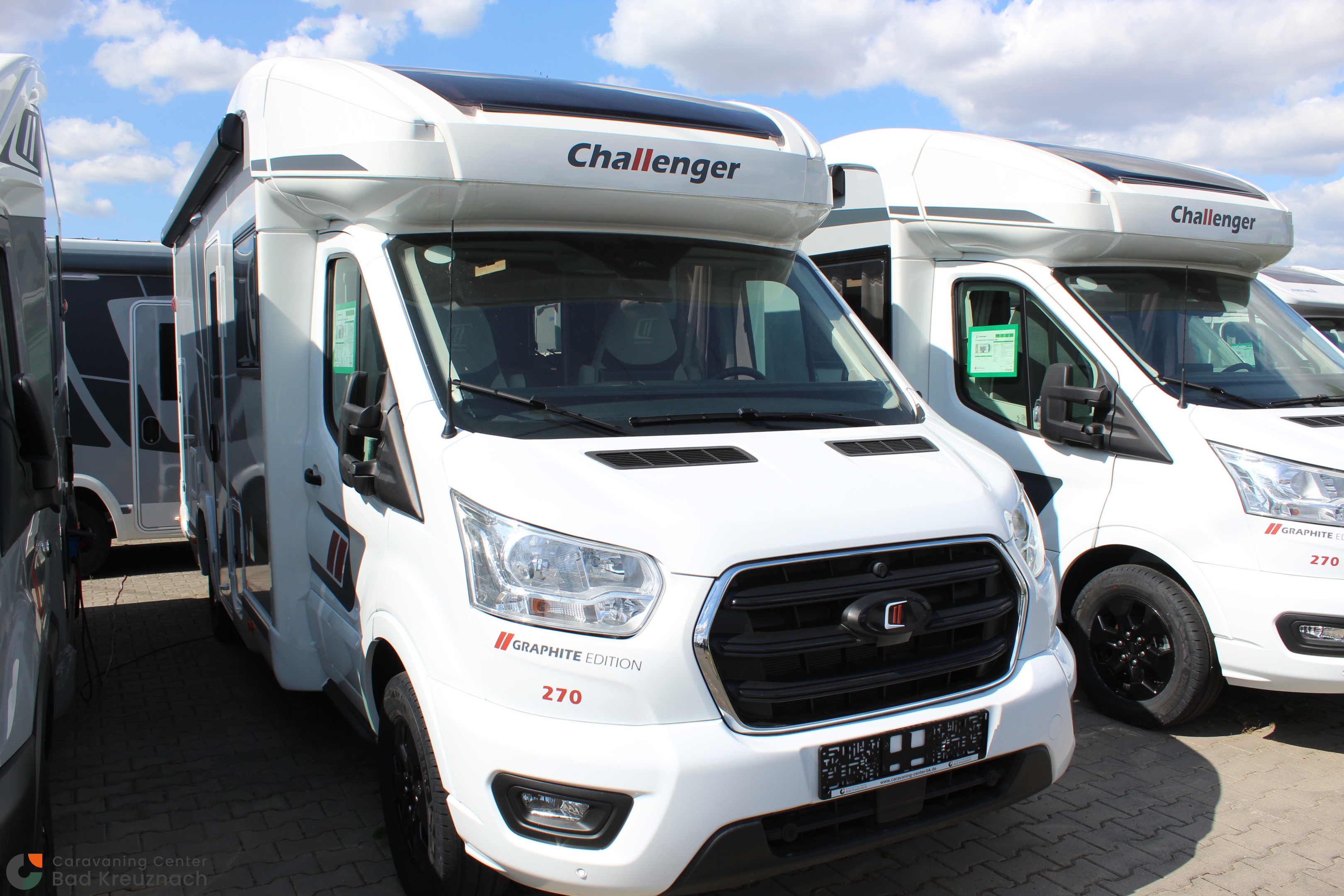 [general.product.image.short] 1 - Challenger 270 Graphite Edition 2026, viele Pakete
