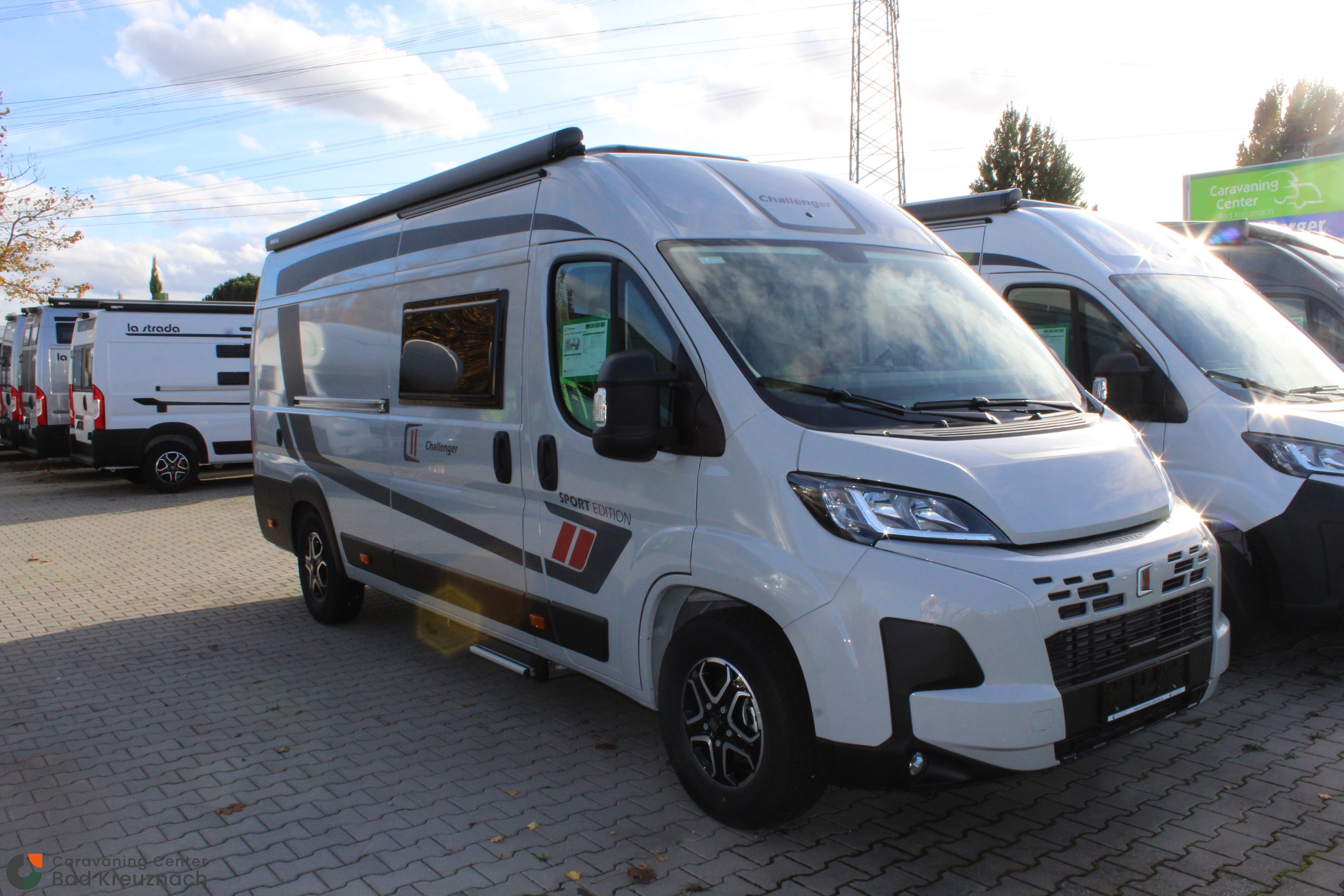[general.product.image.short] 1 - Challenger Van V 210 Sport Edition**Modelljahr 202