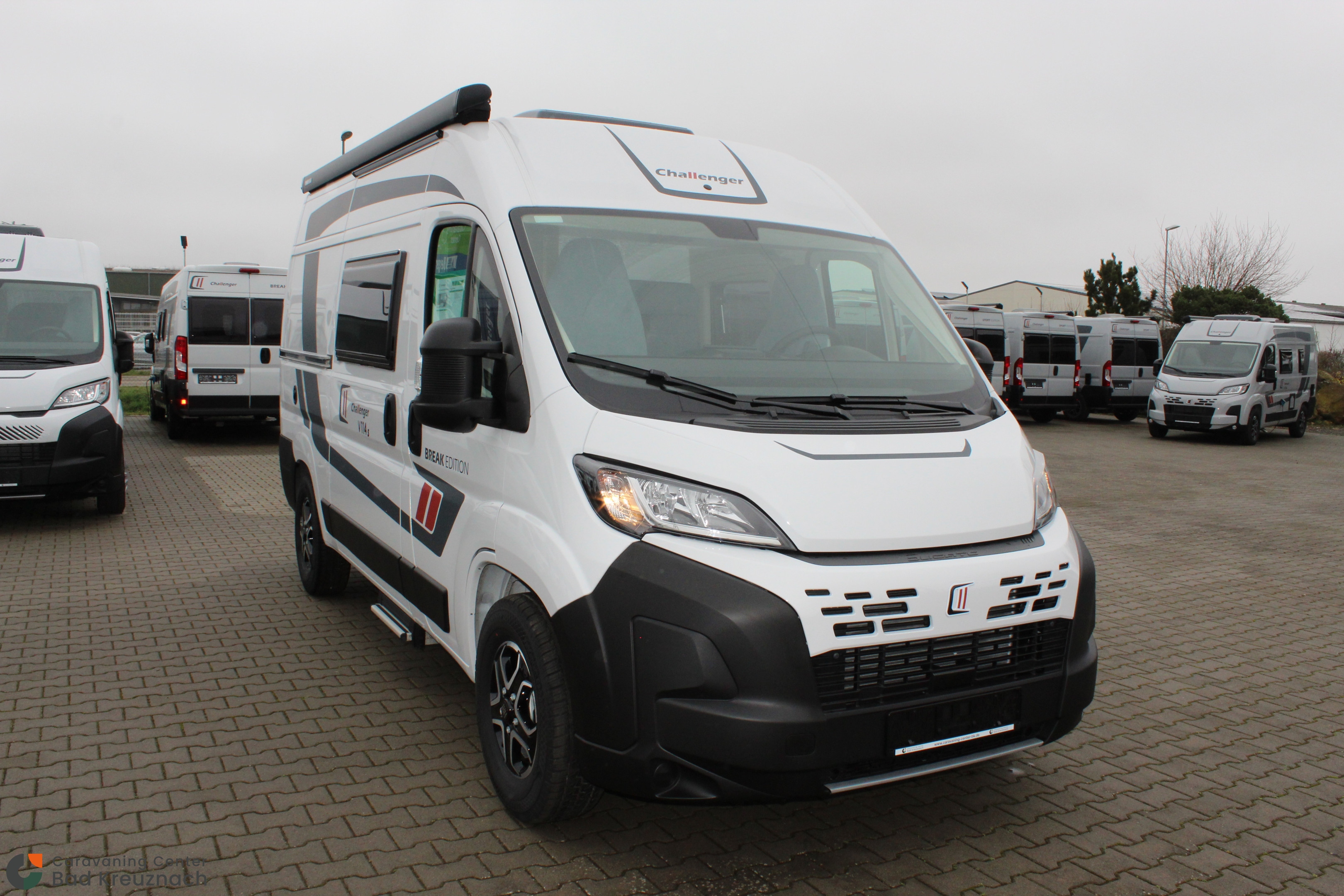 [general.product.image.short] 1 - Challenger Van V114S Break Edition*Solar.Markise,L