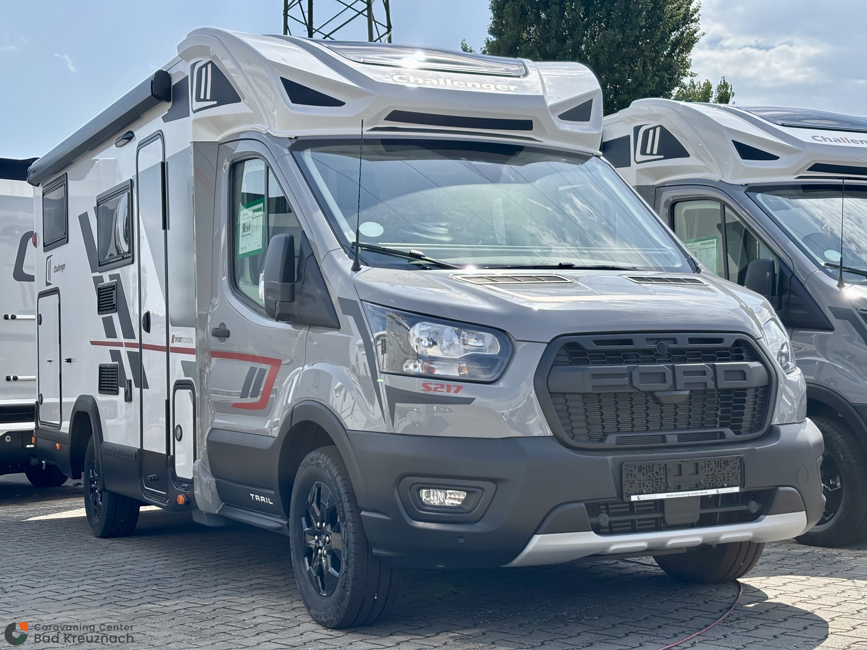 [general.product.image.short] 1 - Challenger S217 Sport Edition*Arctic.Solar.Automat