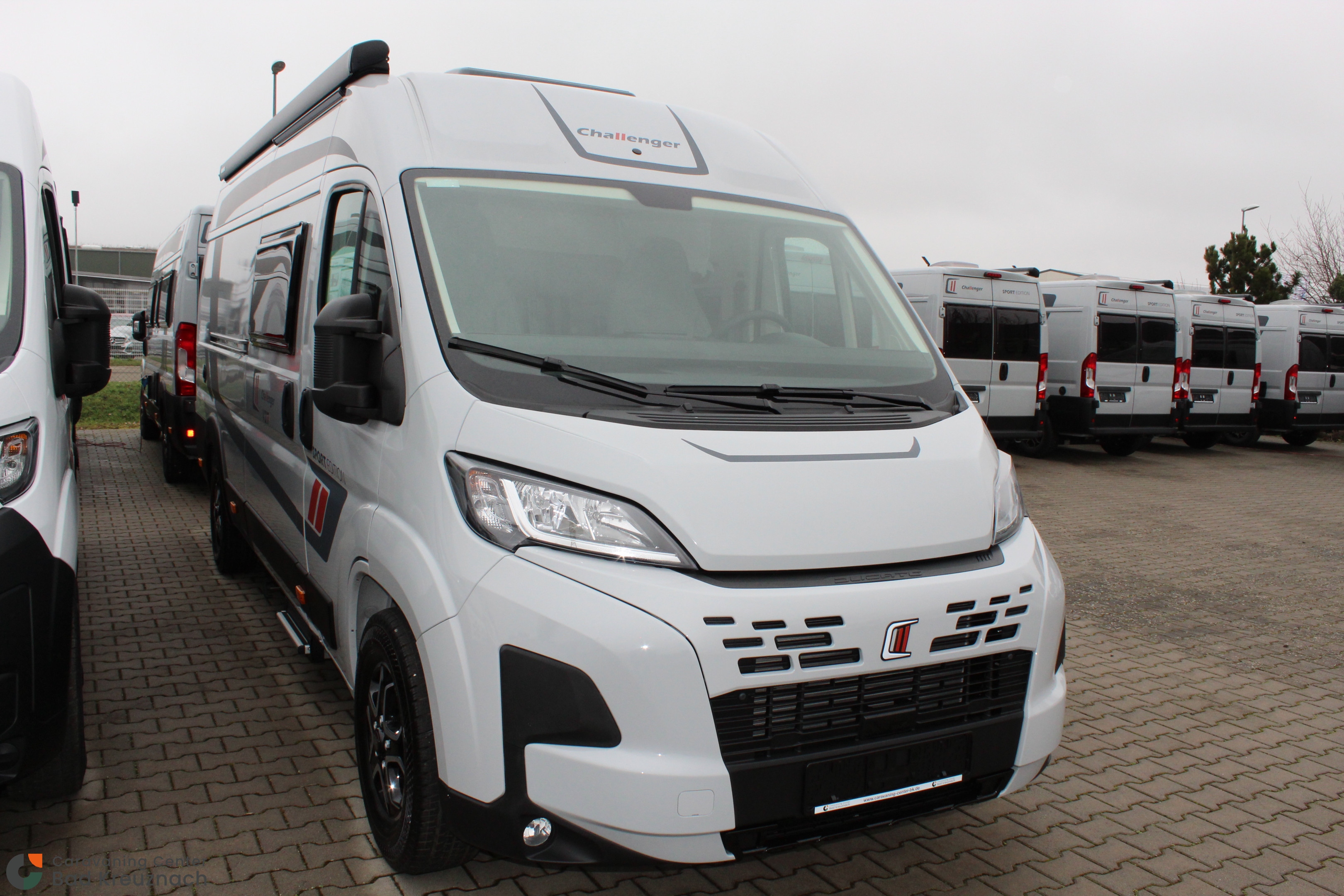 [general.product.image.short] 1 - Challenger Van V217 Sport Edition*Solar.Arctic.Aut