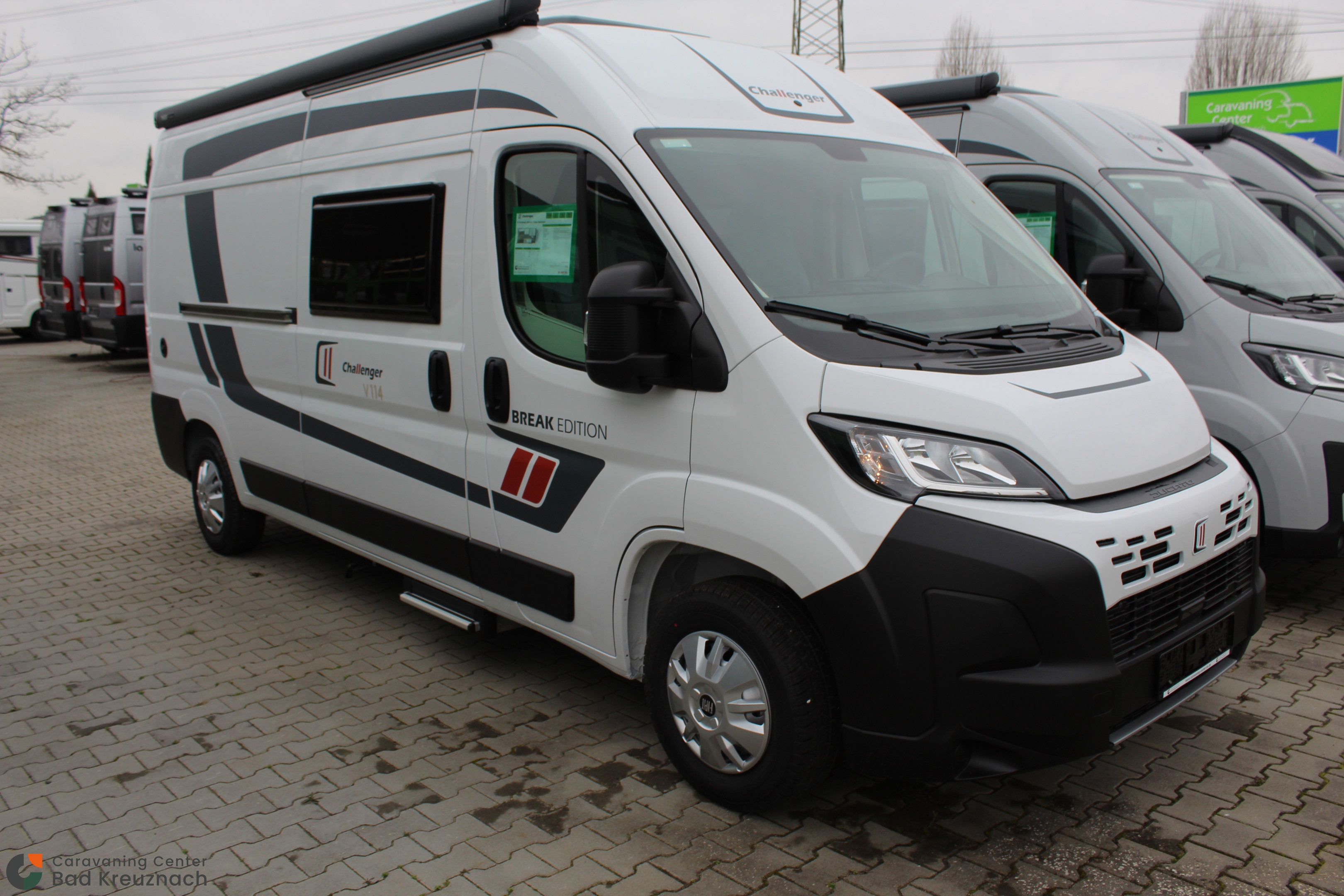 [general.product.image.short] 1 - Challenger Van V114 Break Edition* Solar.Markise* 