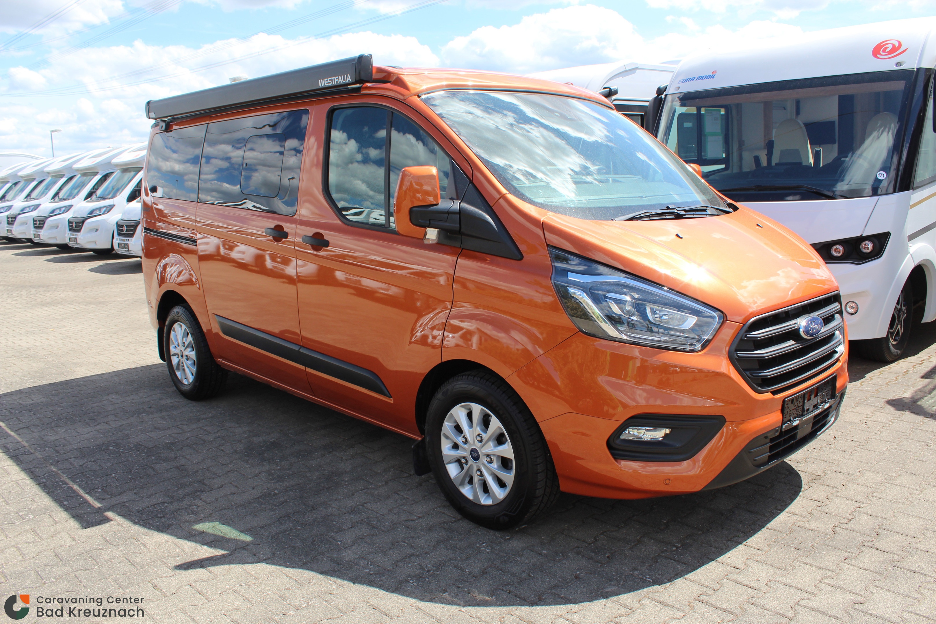 [general.product.image.short] 1 - Ford Nugget Aufstelldach mit Küche 2022