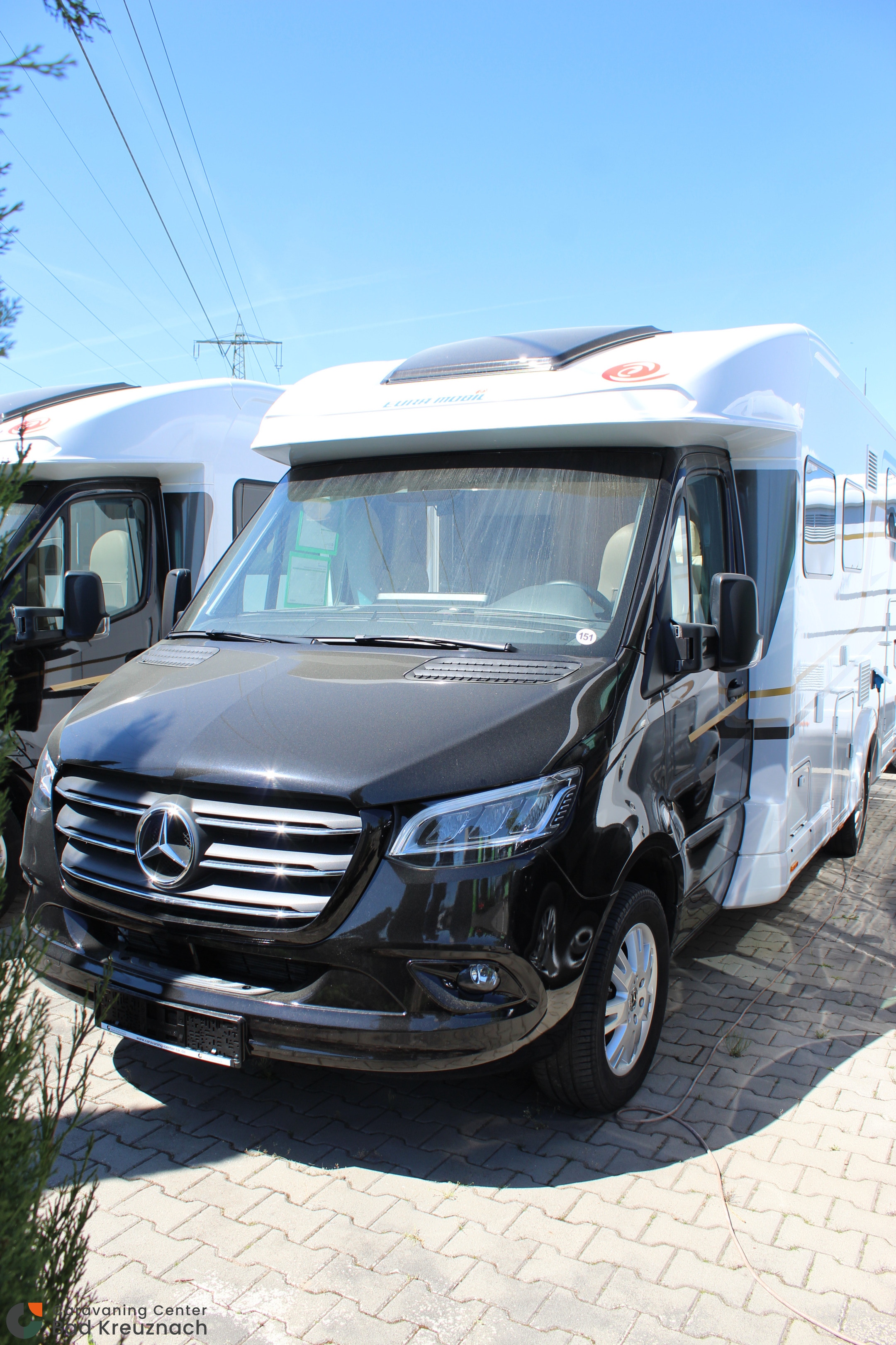 [general.product.image.short] 1 - Eura Mobil Profila T 696 EB*Mercedes*Anschlußgaran