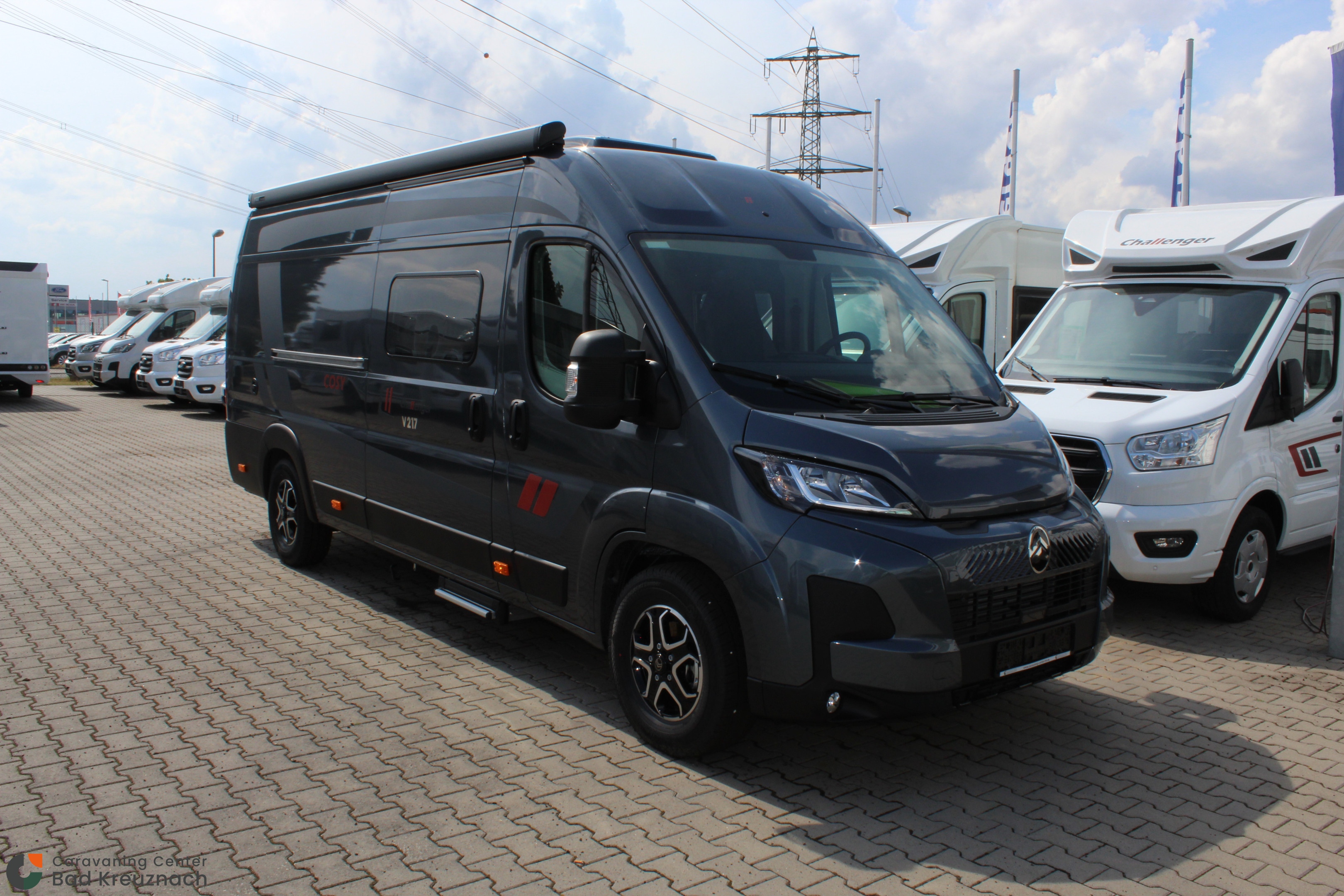 [general.product.image.short] 1 - Challenger Van V217 Cosy Edition*Solar*Dieselh.*Li
