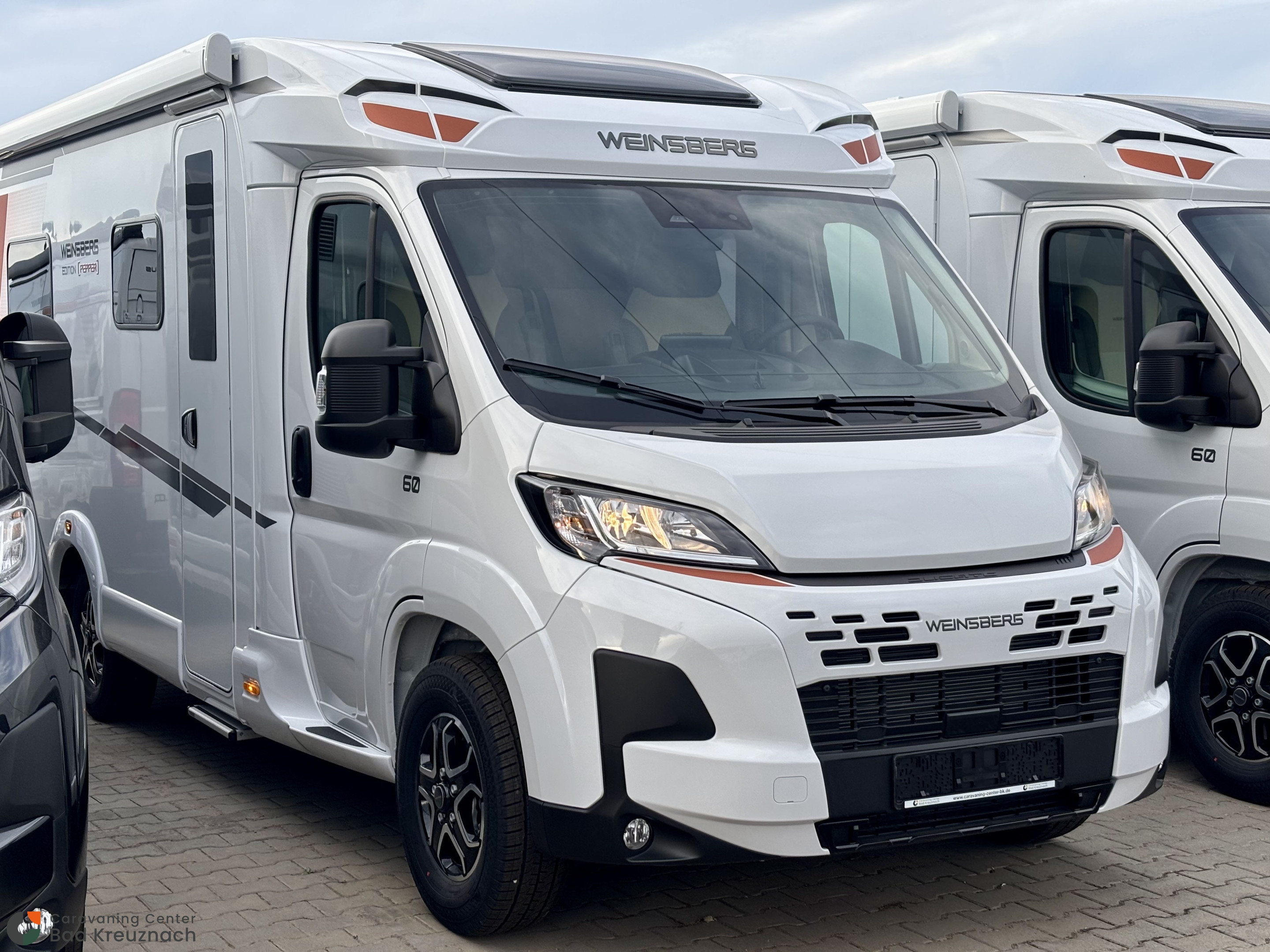 [general.product.image.short] 1 - Weinsberg CaraCompact 600 MF (Pepper ) 2027
