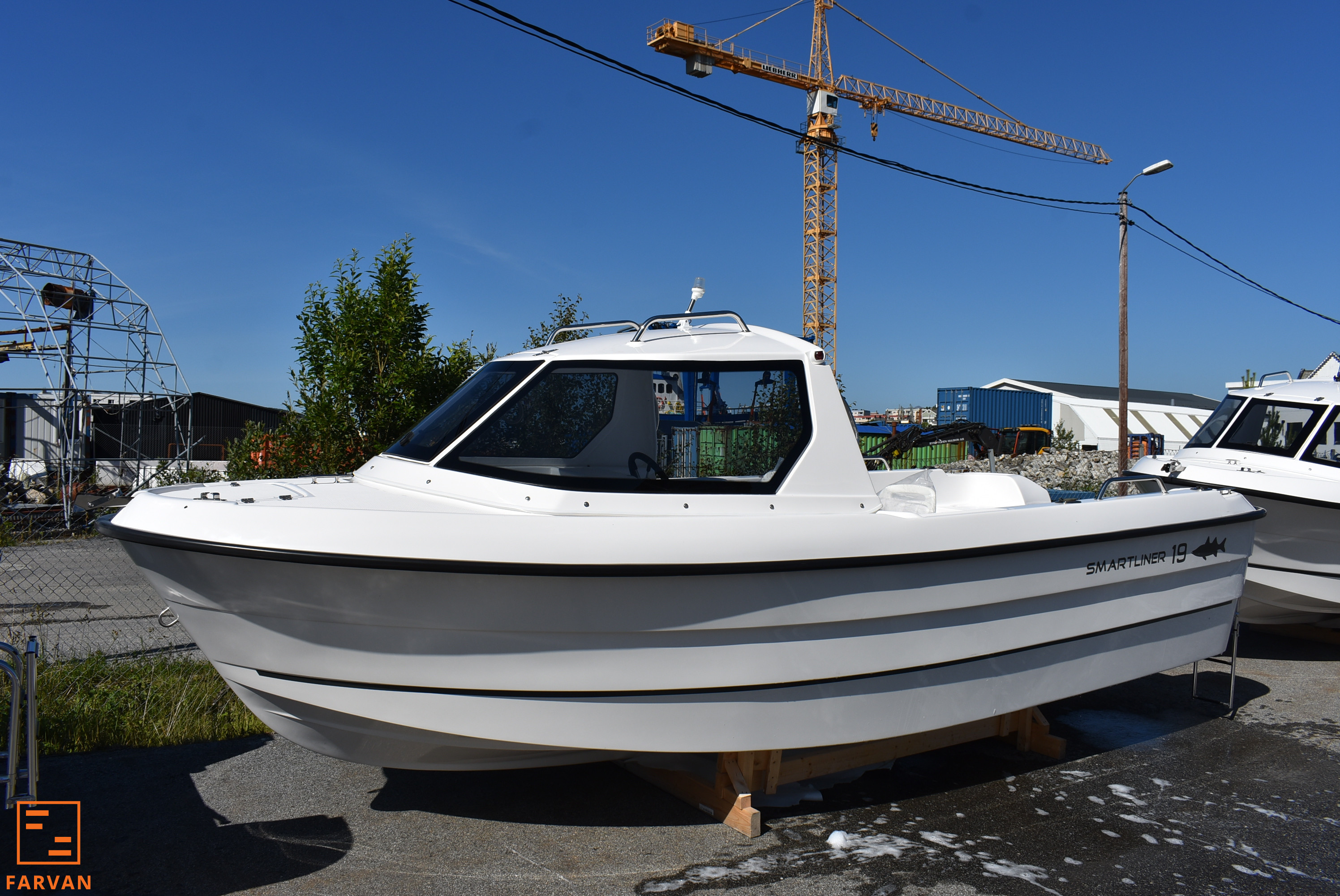 [general.product.image.short] 1 - Smartliner 19 Cuddy 2023