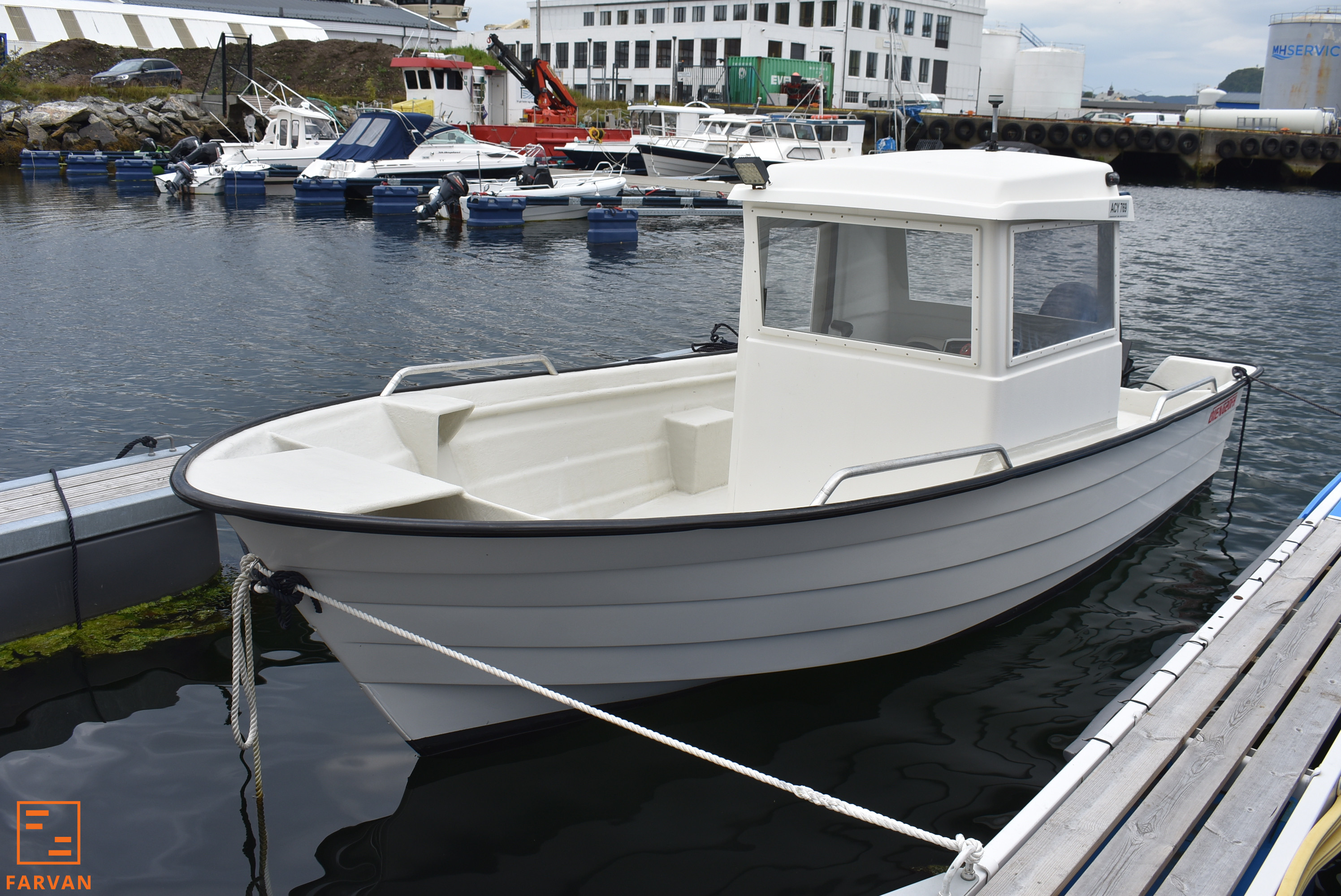 [general.product.image.short] 1 - Øien 620 Hus m/Suzuki DF80ATL 2023