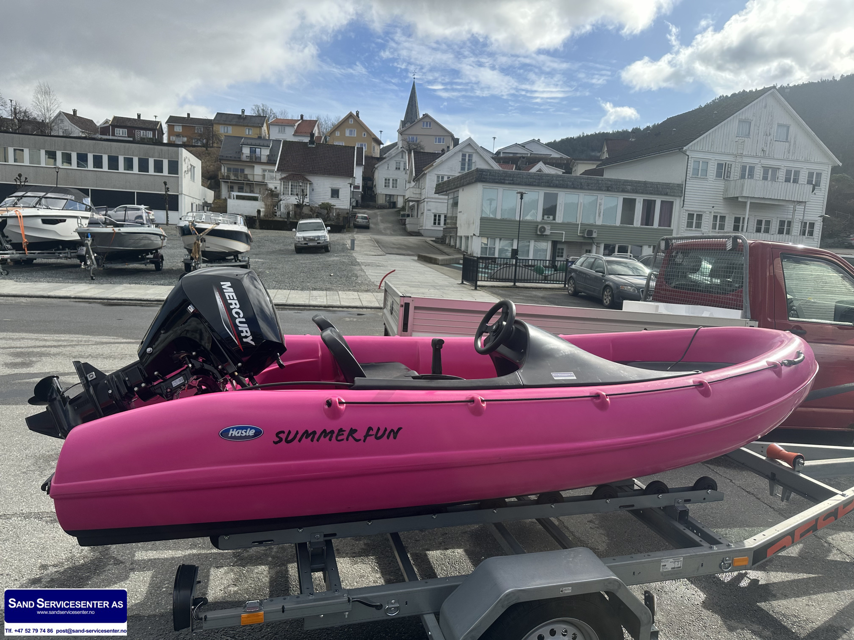 [general.product.image.short] 1 - Hasle Summer Fun Rosa med Mercury F10E 2026