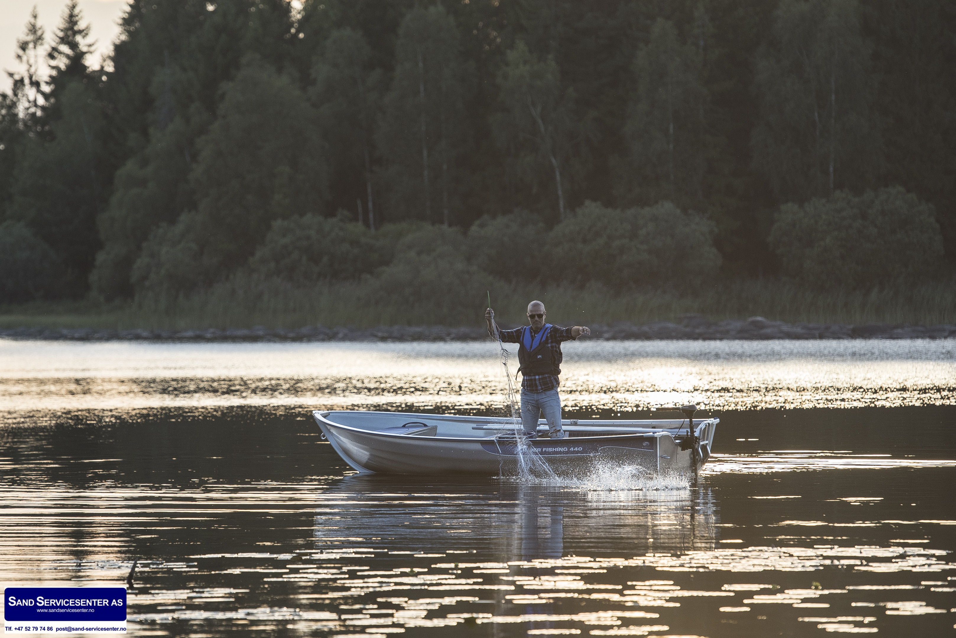 [general.product.image.short] 1 - Linder 440 Fishing 2026
